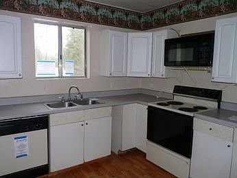3rd image of 32418 N Llumia Ln