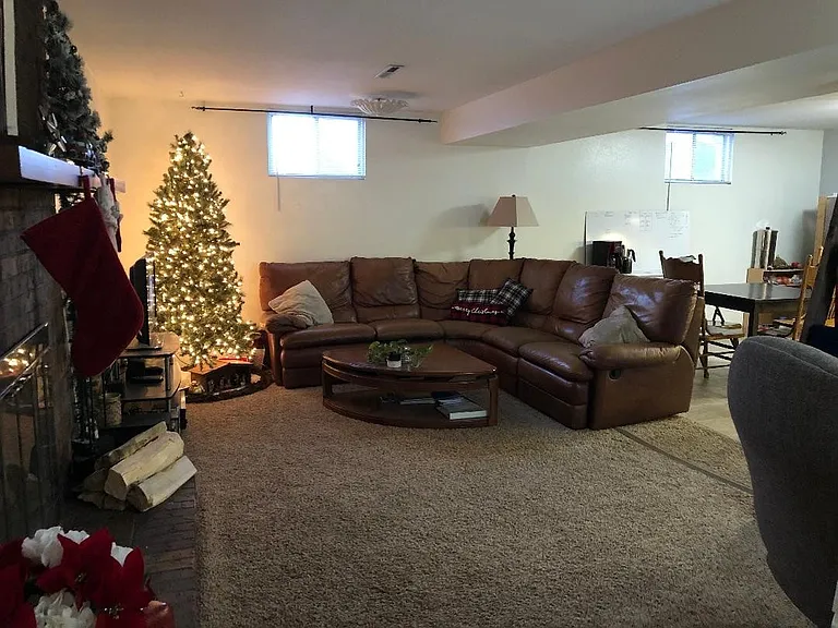 1666 Lashley St #B — Photo 6