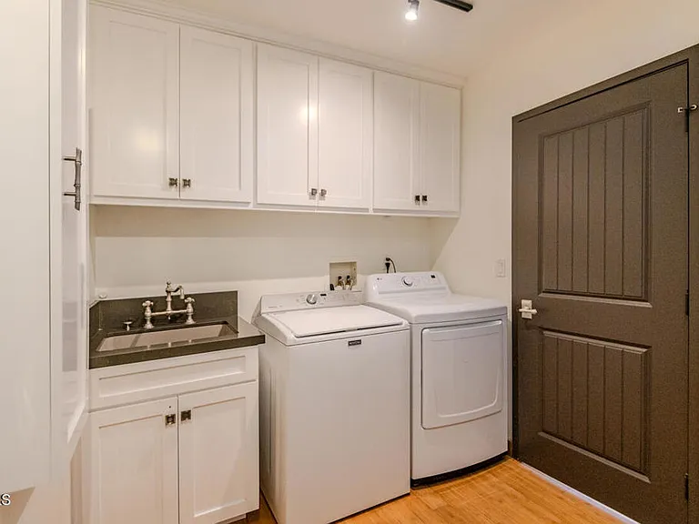4819 Oakwood Ave — Photo 23