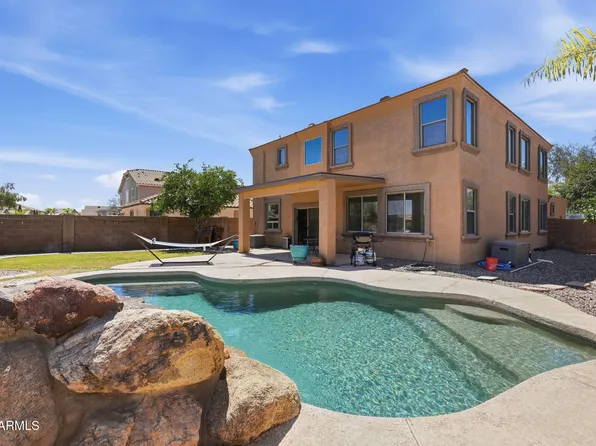 863 E MULE TRAIN Trail, San Tan Valley, AZ 85143