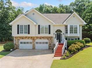 2355 Woodland Hills Dr, Cumming, GA 30040