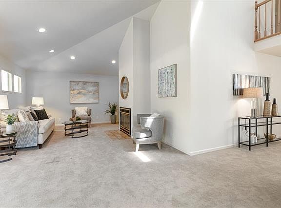 5th image of 1103 Madison Ave #A
