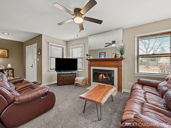 3rd image of 228 Pebble Creek Dr