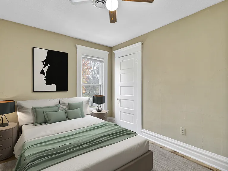1033 E Cesar E Chavez Ave #1/2 — Photo 6