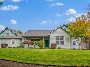796 SE Walnut Ave, Dallas, OR 97338