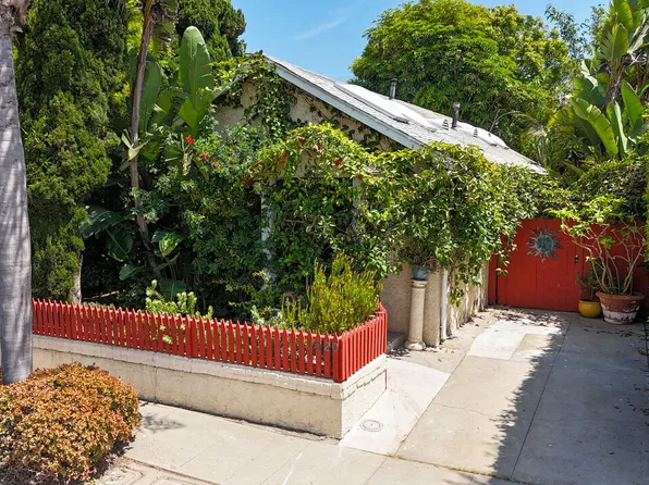 1020 Oakwood Ave, Venice, CA 90291