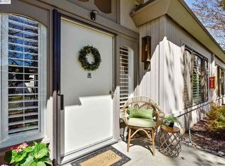 1115 Running Springs Rd APT 6, Walnut Creek, CA 94595