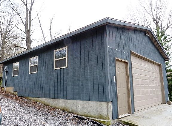 2nd image of 276 Baker Ln