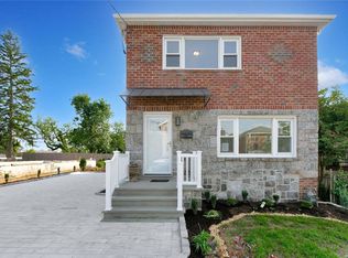 11 Press St, Floral Park, NY 11001