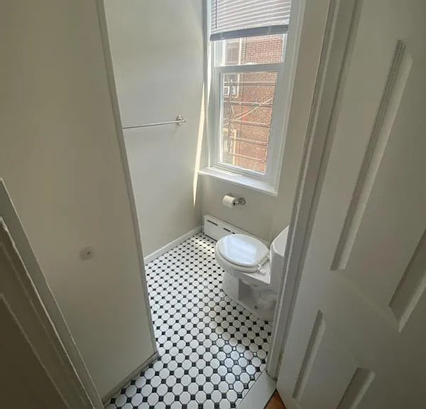 4022 Spruce St #2B — Photo 10