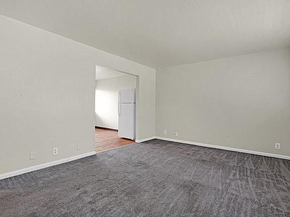 3rd image of 2034 W Avenue 135th