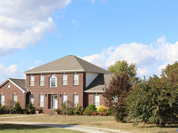2nd image of 855-865 Patterson Ln