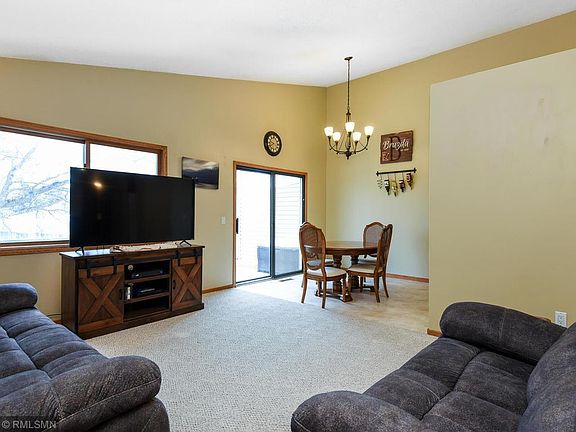 2nd image of 655 Evergreen Dr