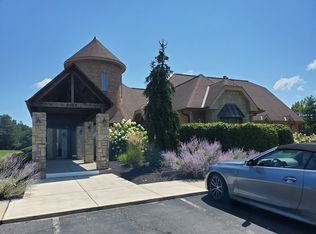 2269 Hedgerow Rd #2269B, Columbus, OH 43220