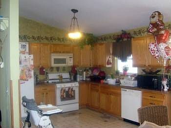 4th image of 1530 Ginny Ln