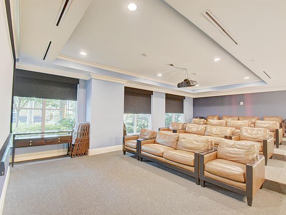 4th image of 625 Casa Loma Blvd Unit 203