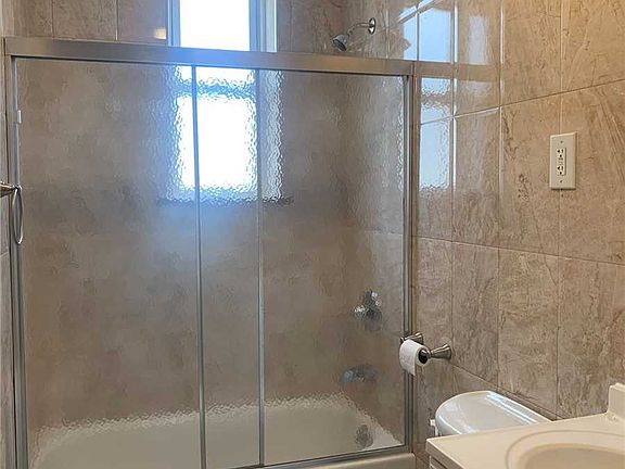 4th image of 75-59 Metropolitan Ave #2F