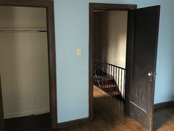 5th image of 5068 W 15th St