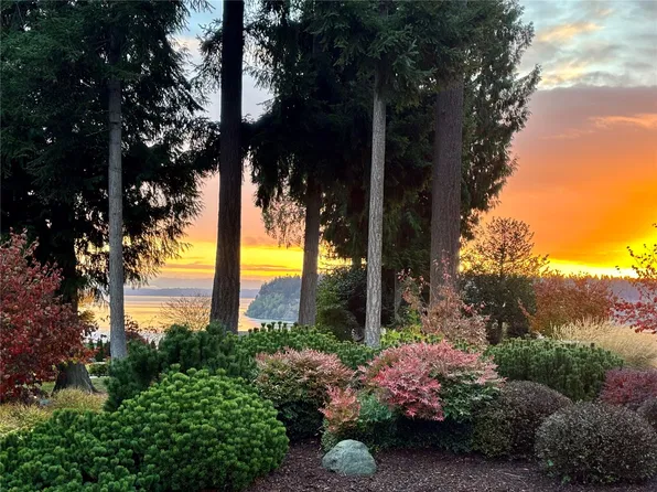 2707 64th Street NW, Gig Harbor, WA 98335