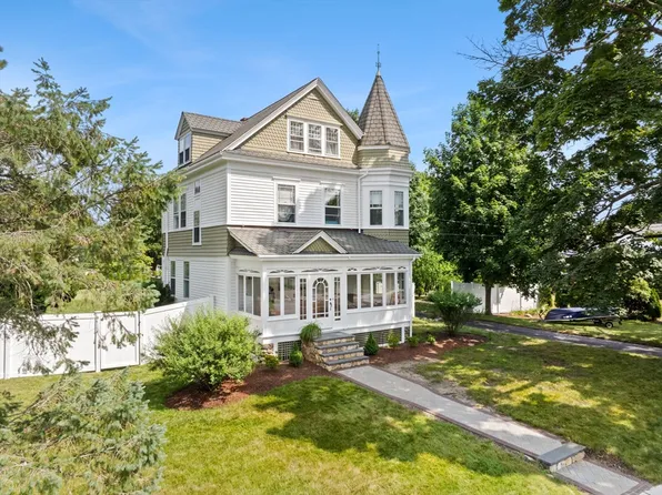 281 N Main St, Natick, MA 01760