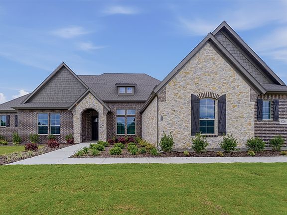 3rd image of 528 Lantana Dr