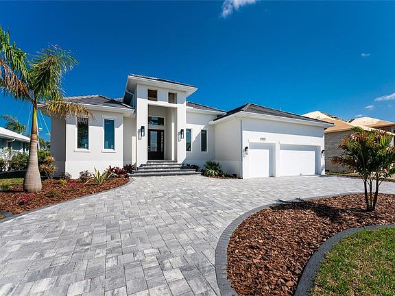 2nd image of 7913 SW Sunny Oaks Dr
