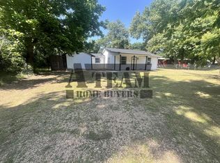 119 Golden Oaks Dr, Mabank, TX 75156