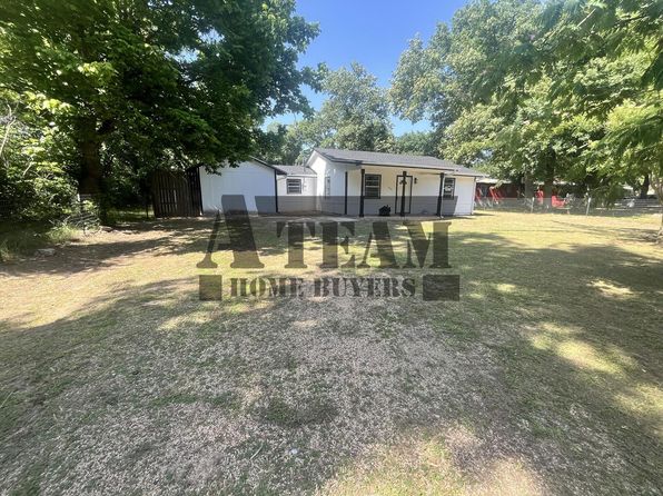 119 Golden Oaks Dr