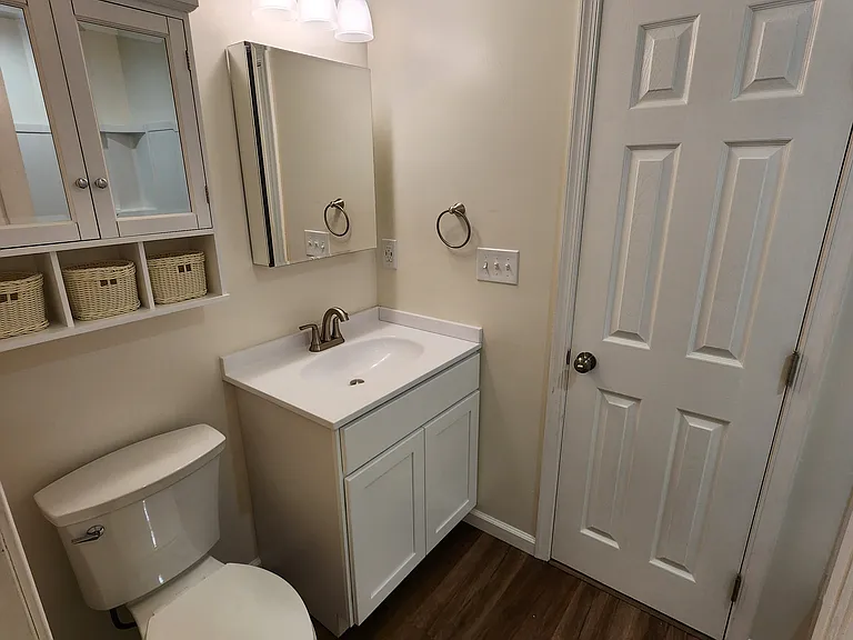 Full Bath