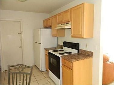 5th image of 2491 SE Toledo Ave