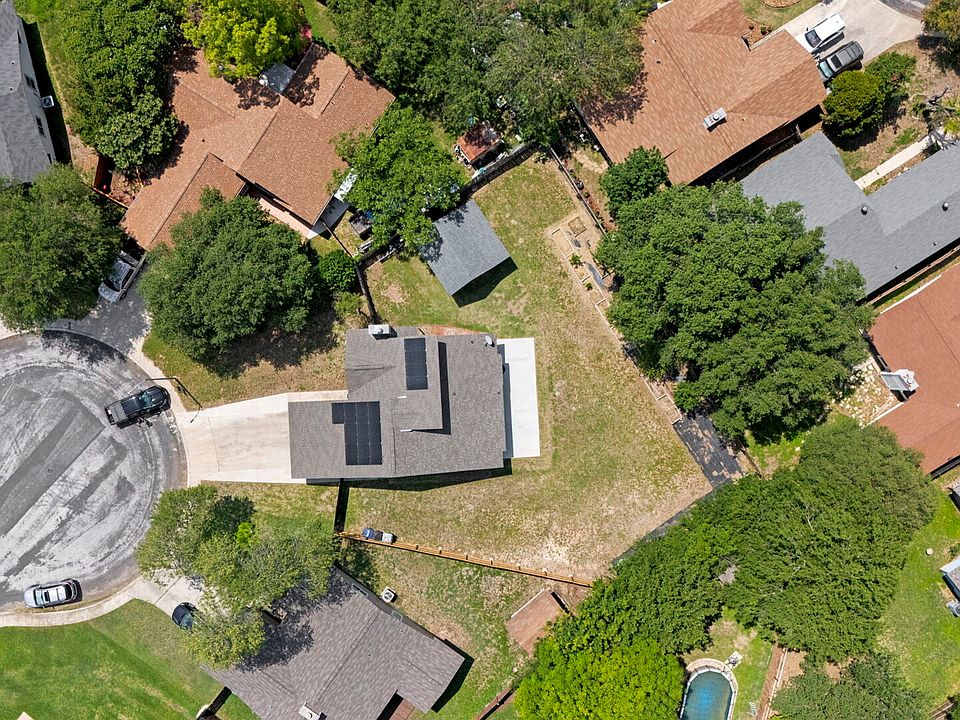1st image of 6130 Valley Hill