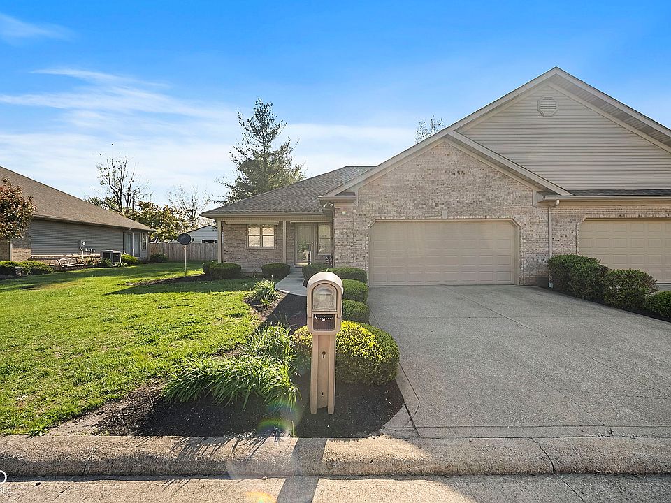 1st image of 106 Park Place Dr