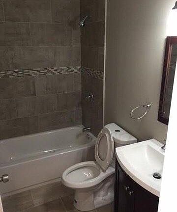 5th image of 2313 W Iowa St APT 1R