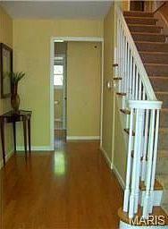 2nd image of 433 Whitehorse Ct