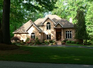 34 Montvieu Ct, Cockeysville, MD 21030