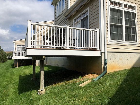 4th image of 1095 Balfour Cir