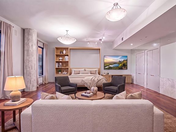 2nd image of 5005 Hidalgo St Unit 807