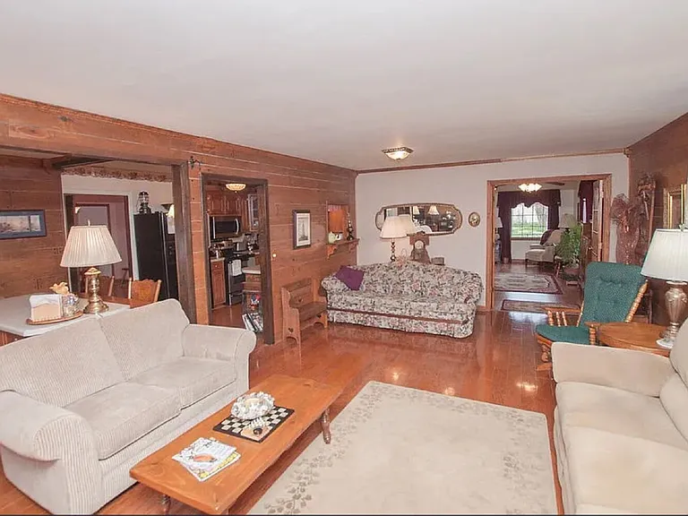 3936 Plantation Dr — Photo 6
