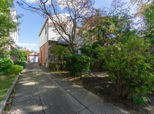 8139 188th St, Hollis, NY 11423