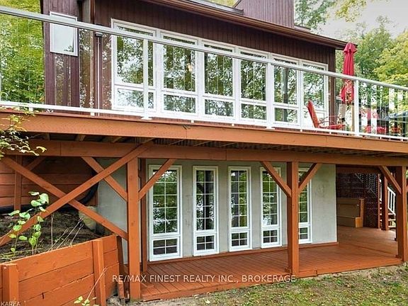 2nd image of 1066 Mountvale Point Rd