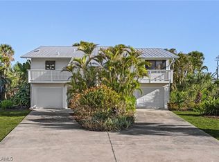 7814 Grande Pine Rd, Bokeelia, FL 33922