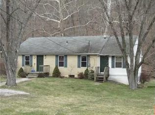 358 Flaugherty Run Rd, Coraopolis, PA 15108