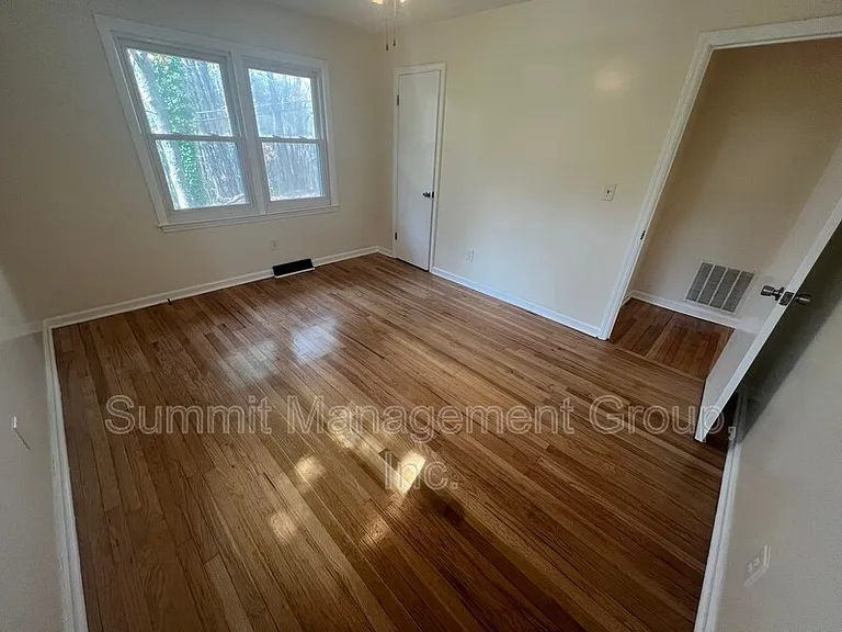 8293 Lakeview Dr SW — Photo 13