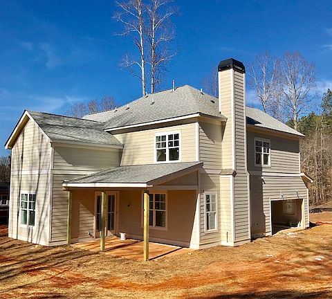 3rd image of 001 Hardman Ln