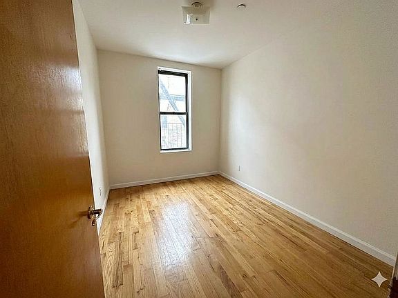 4th image of 2082 Frederick Douglass Blvd APT 4B