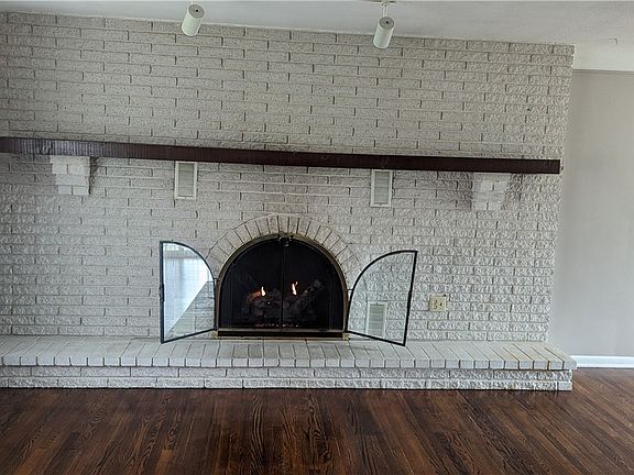 4th image of 10745 Kader Dr