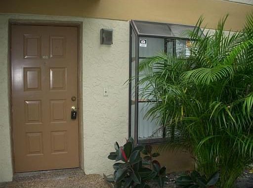 2nd image of 706 Gardens Dr APT 103