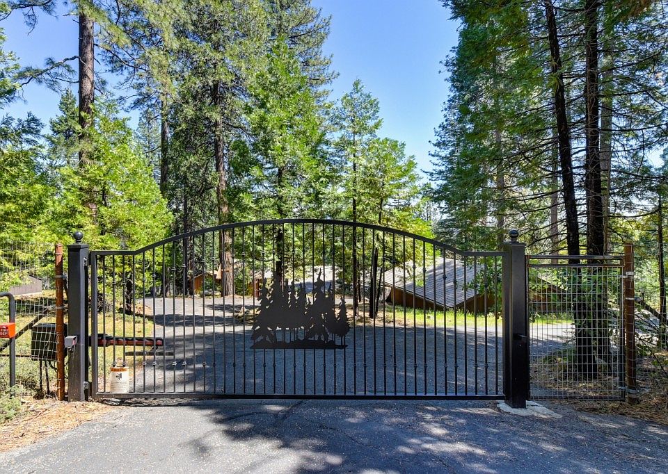 1st image of 18860 Vista Ln