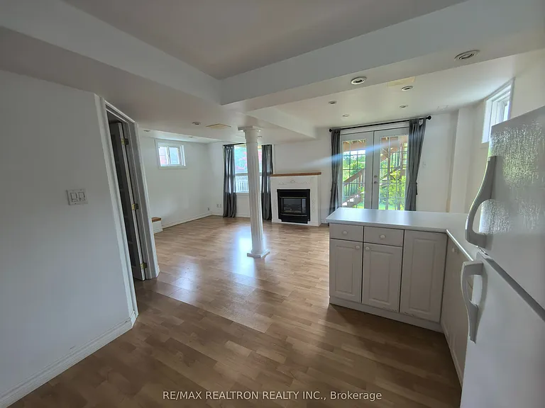 18 Nantucket Dr #BASEMENT — Photo 8