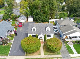 15 Chestnut Pl, West Long Branch, NJ 07764
